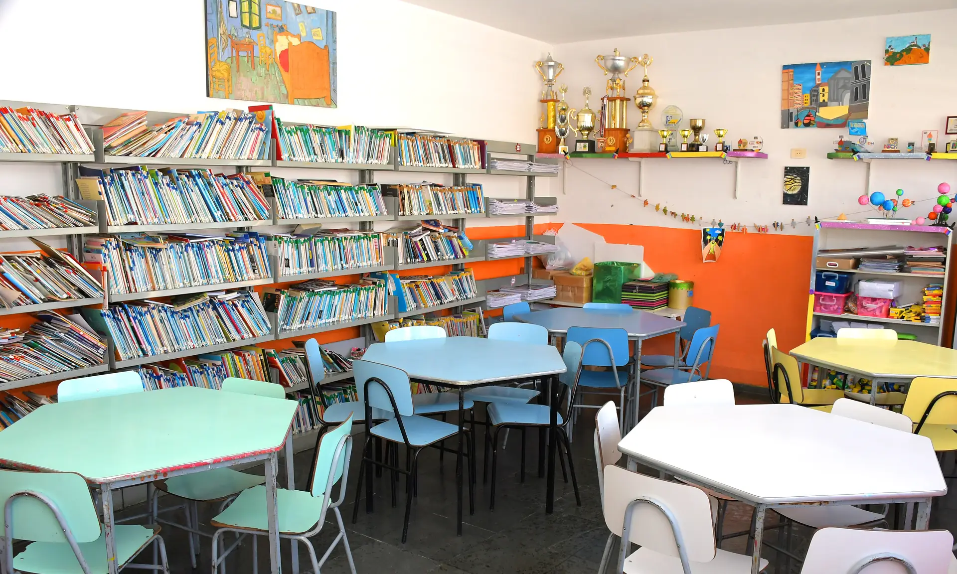 Biblioteca no Colégio Arci Pimpolho